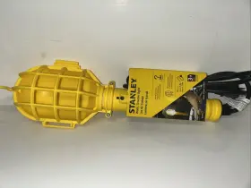 W39911 Stanley Trouble Light Plastic Work