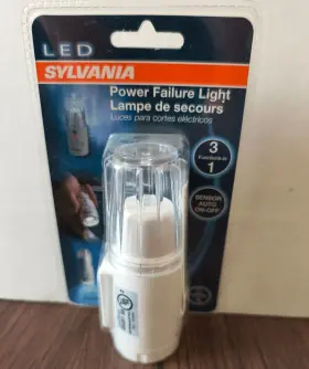 E12168 Sylvania Re-chargeable Led Power Failure And Night Light