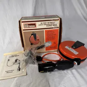 True Value Wpb912e Nos Master Electrician Trouble Light 20 Extension Cord Retractable Reel Read