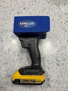 03-1247-dc-f Unilux Strobe Led-3 Handheld Portable Cordless Worklight 20v Li-ion
