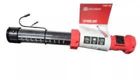 1591130 Utilitech Led Work Light Double Spring Steel 360 10amp #1591130 New