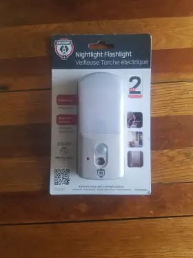 Rcep300nl Voxx Champ E-prep Gear Nightlight Flashlight With Auto-on Sensors