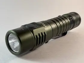 Fc11 Wurkkos Green 4000k Led Flashlight 1300lm Usb-c Rechargeable With 18650