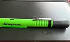 Snap-on Led Cordless Rechargeable Handheld Worklight Green/black 3.7V ECPNH012G Used. Price: $60.00.