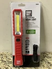 Sure Bilt Rechargeable Work Light 550 Lumen Set Led SB45 New. Price: $22.50.