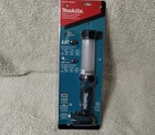 Makita DML807 18V Lxt Li-ion Cordless Led Lantern/flashlight (tool Only) New. Price: $60.00.