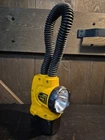 Dewalt W/battery DW919 18V Rechargeable Lamp Flashlight Tool Cordless Used. Price: $15.00.
