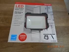 Honeywell 3000 Lumen Collapsible Work Head,daylight 5000K New. Price: $19.99.